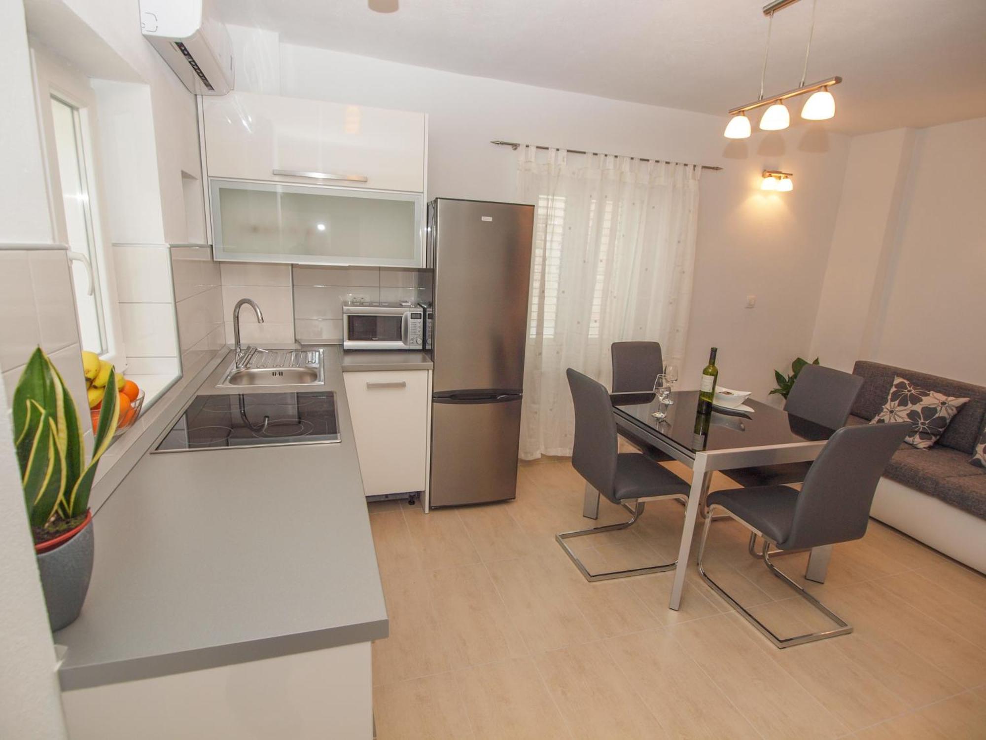 Apartments Karlo Makarska Cameră foto